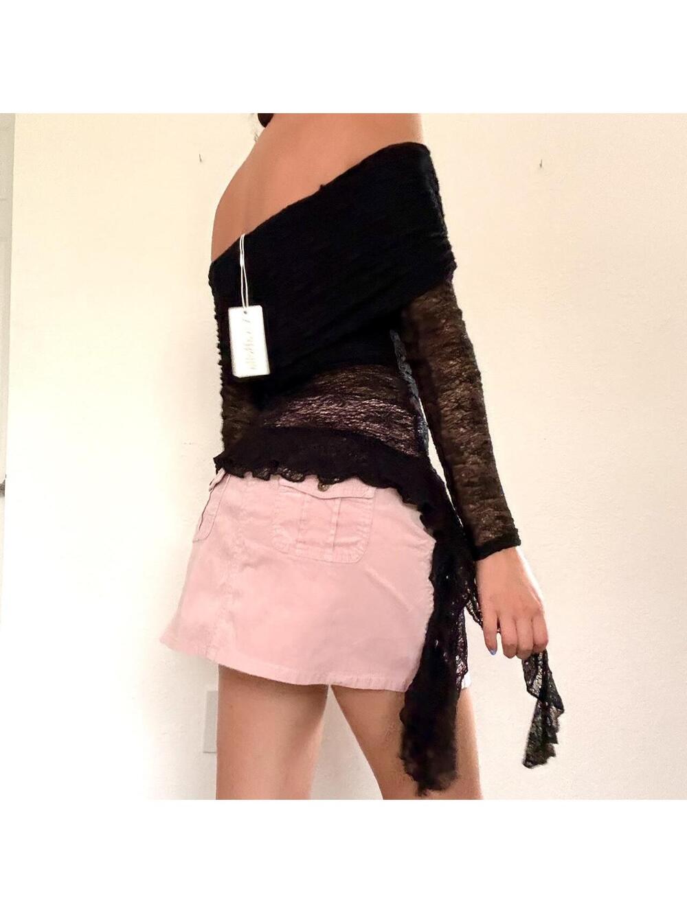 Y2K Black lace off shoulder ruffle top - Picture 2 of 8